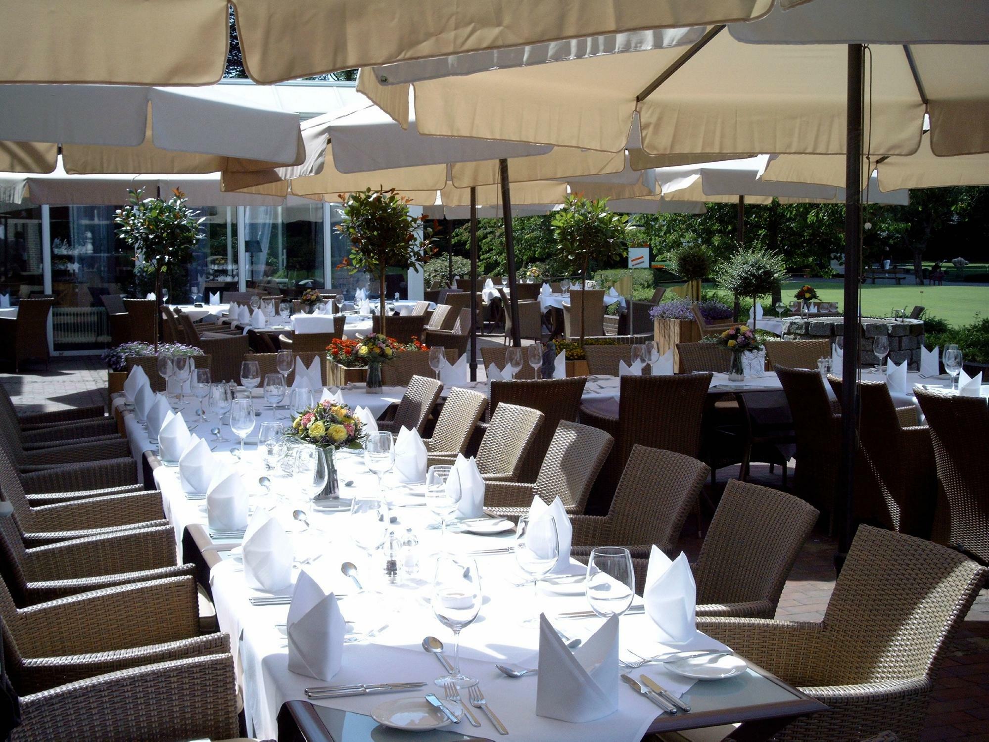 Ahauser Land & Golfhotel Alstatte Exterior photo